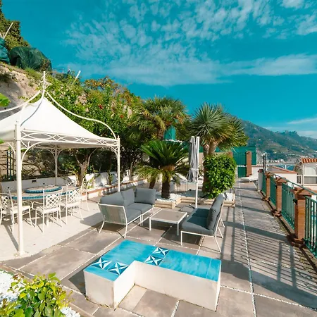 Luxury Seaview With Jacuzzi, Sauna & Gym In Amalfi Coast - Dorotea Villa Minori