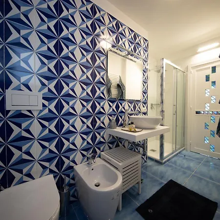 Luxury Seaview With Jacuzzi, Sauna & Gym In Amalfi Coast - Dorotea Villa Minori